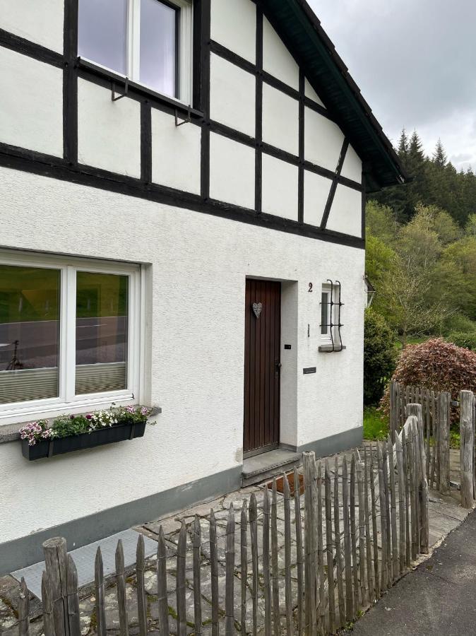 Lochhof Zwei - Eifelurlaub Mit Farmcharme Hellenthal